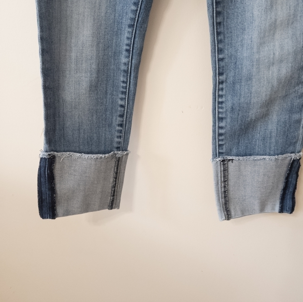 Kut from the Kloth Cameron straight leg size 0 - Picture 4 of 7